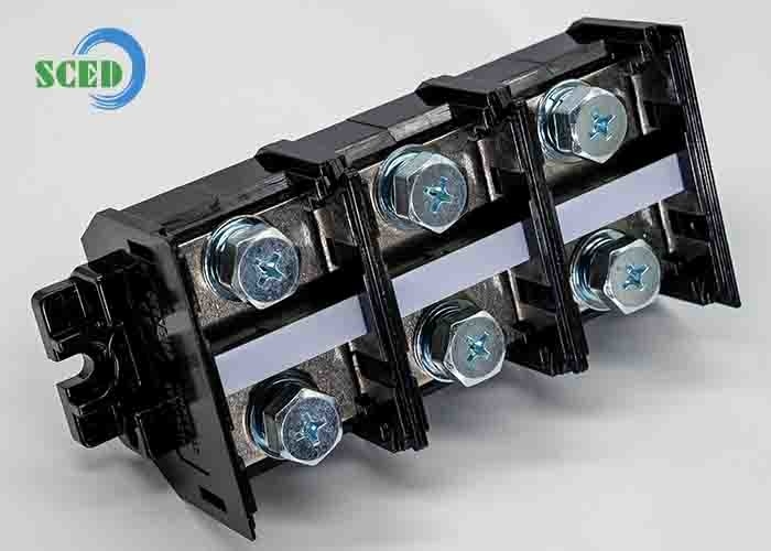 300A Σιδηροδρομικό τερματικό μπλοκ 47.0mm 600V Μαύρο υλικό PC